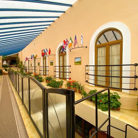 Hotel Steve Liptovsky Mikulas Exterior photo