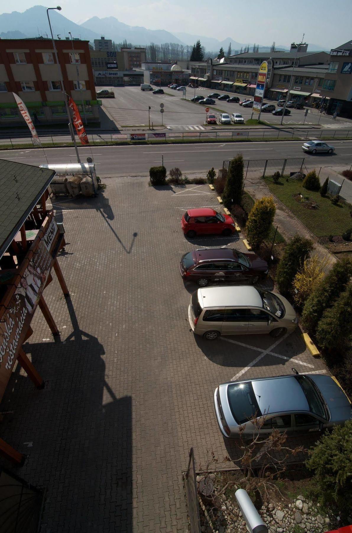 Hotel Steve Liptovsky Mikulas Exterior photo